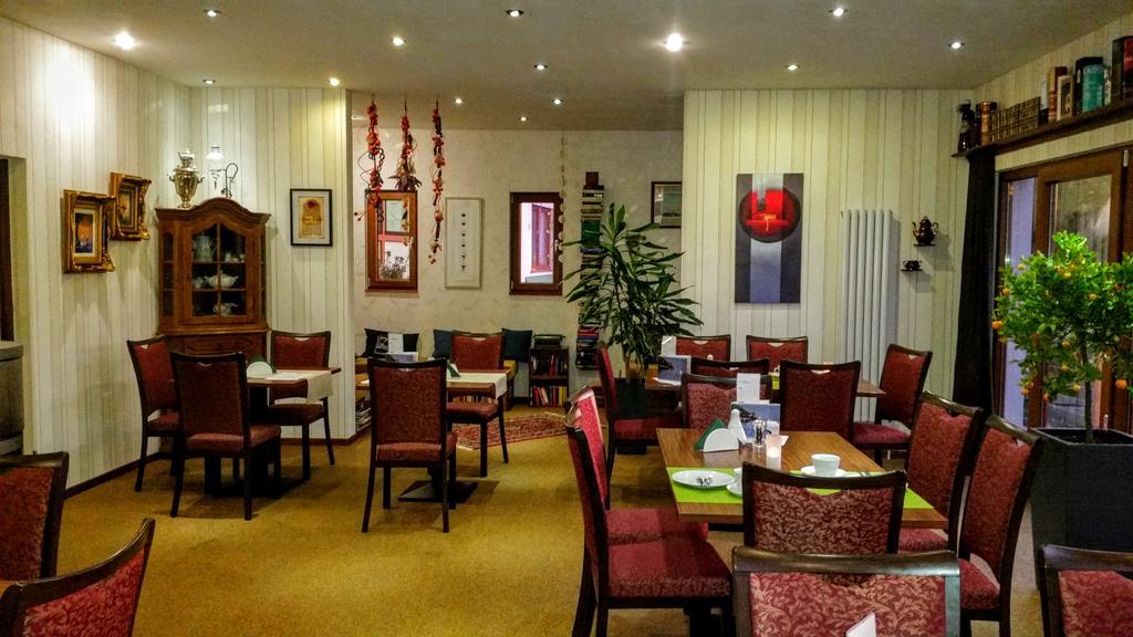 Hinter Den Spiegeln Hotel Heimbach Eksteriør billede