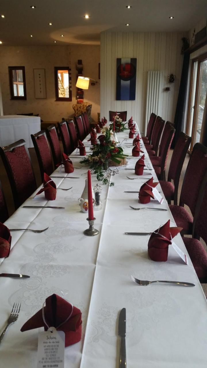 Hinter Den Spiegeln Hotel Heimbach Eksteriør billede